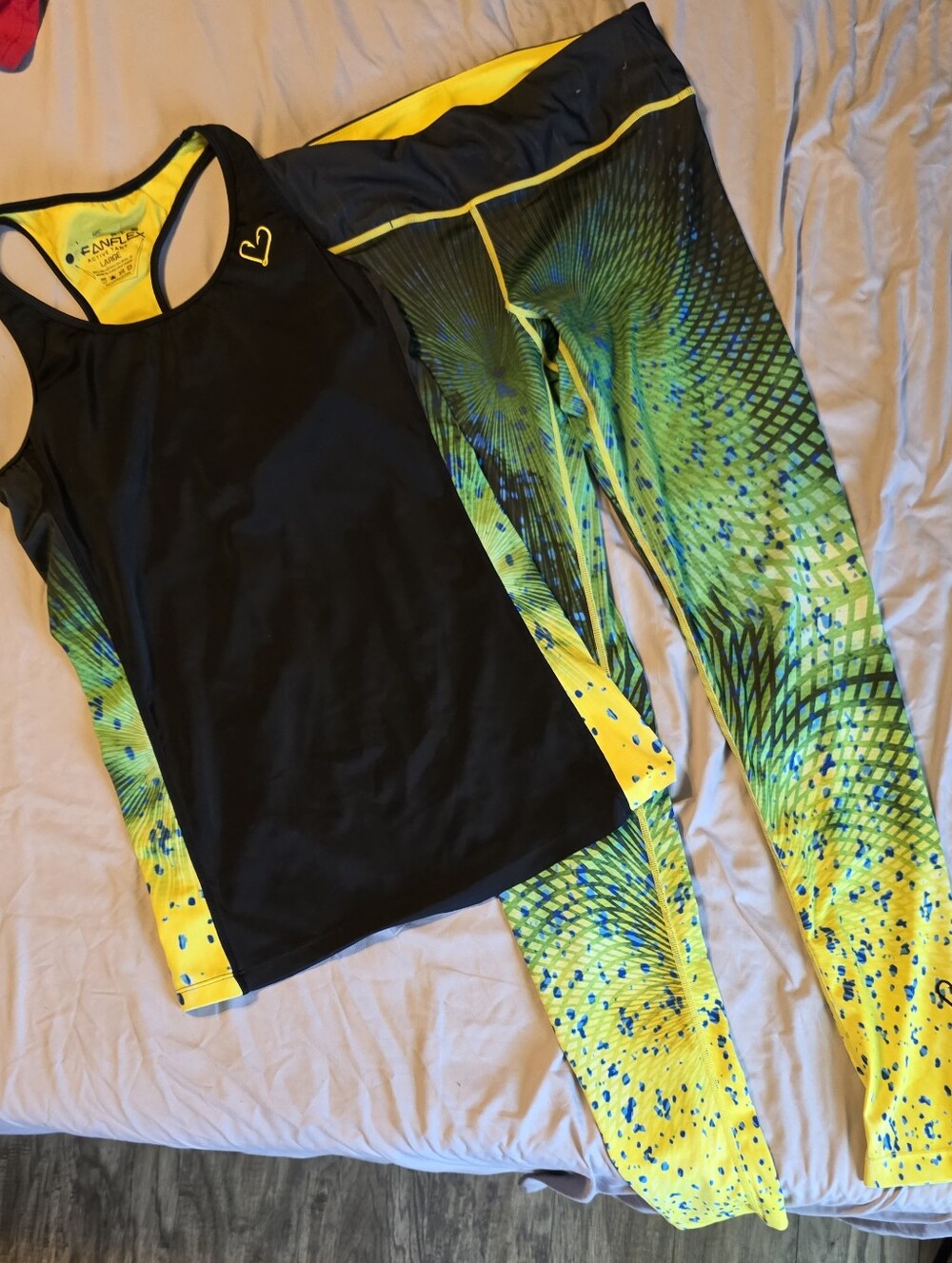 Pelagic Mahi Pattern Tank With Matching Leggings